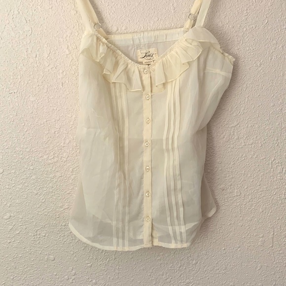 Levis ruffle top - Picture 1 of 2